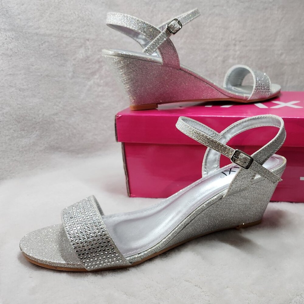 *New Low Price!!* Taxi Destiny 02 Silver